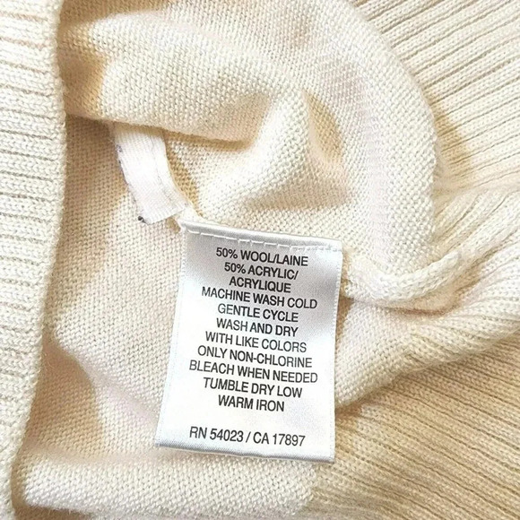 Old Navy Sweater Women's L Ivory   Wool Blend V-neck Longsleeve - Picture 9 of 9